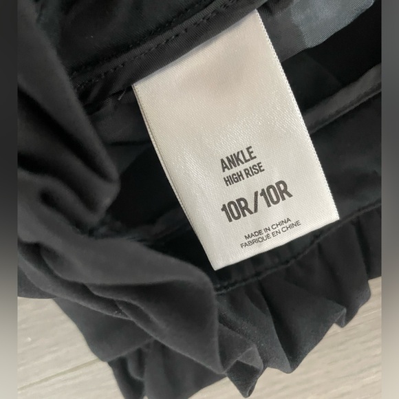 Express High Rise Ankle Pants - Picture 4 of 4